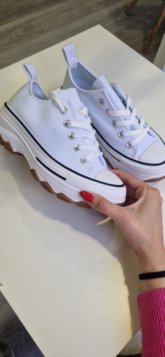 Zapatillas tipo converse - Imagen 3